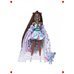 Şık Elbiseli Moda Bebek - Mor Kostümle Göz Kamaştırıyor