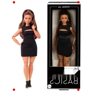 Siyah Elbiseli, Esnek Eklemli Koleksiyonluk Bebek