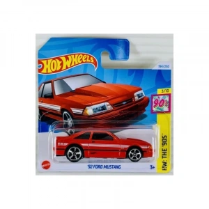 Tekli 92 Model Ford Mustang Araba, Detaylı Tasarım ve Renk Seçenekleri