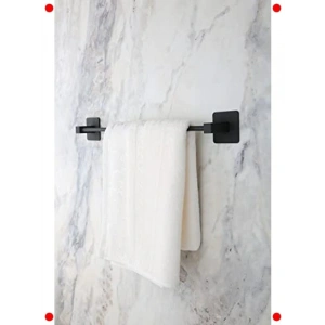 Yapışkanlı Siyah Kare Banyo Havluluk & Askısı