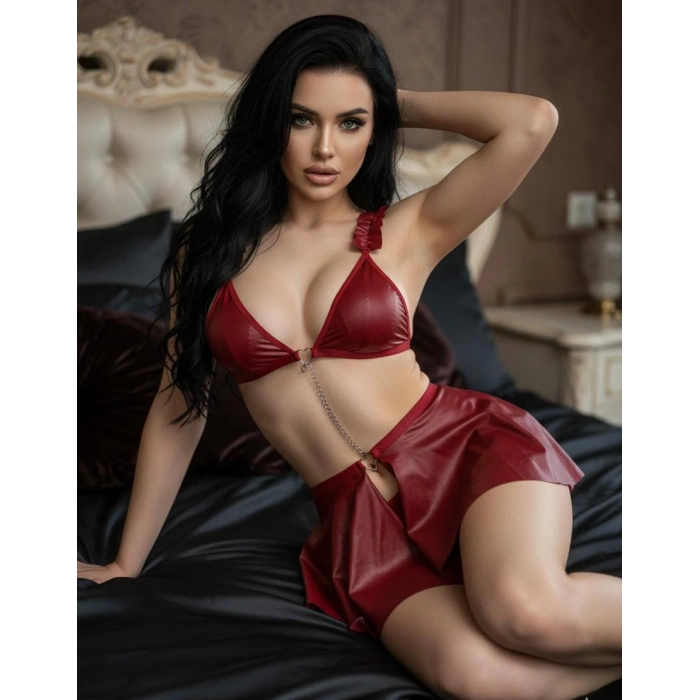 Arias Closet Bordo Göğüs Dekolteli Mini Etekli Fantezi Deri Takım