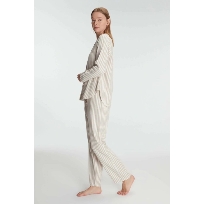 Arias Closet Uzun Kol Çizgili Gömlek ve Pantolon Takım Pijama Takımı