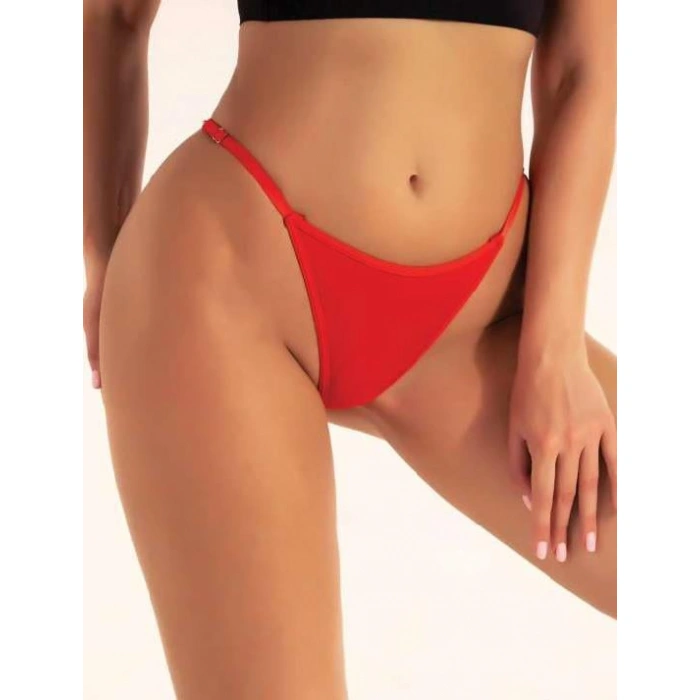 Arias Closet Kalpli Metal Aksesuarlı Fantezi Kırmızı String Tanga