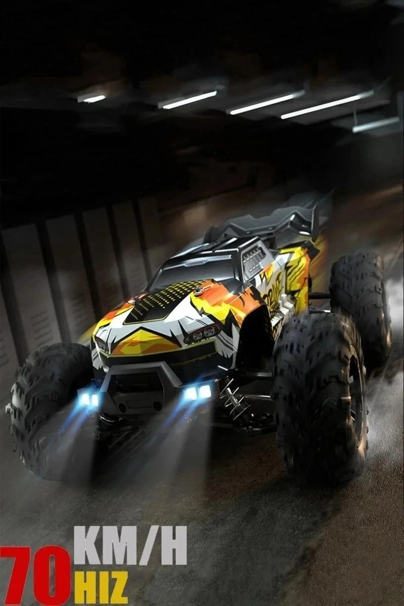 Profesyonel RC Uzaktan Kumandalı Araba 4WD 1:16 Metal İç Aksam 70km/H Şarjlı 4x4 Model Araç Sarı