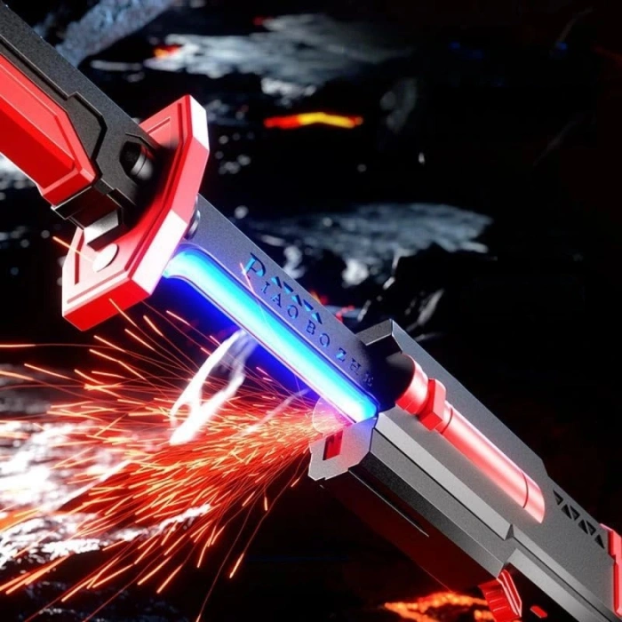 Oyuncak Gidiyor 80 cm Kıvılcım Çıkaran Işıklı Oyuncak Kılıç – Duman Efektli, Renk Değiştiren LED Işık, Spray System ile Gerçekçi Savaş Efekti, Çocuk ve Koleksiyon İçin