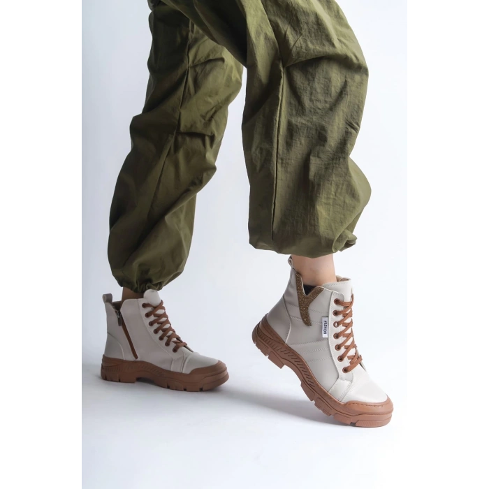 AMBER Bağcıklı Fermuarlı Ortopedik Taban Kadın Bot  CTT - Krem