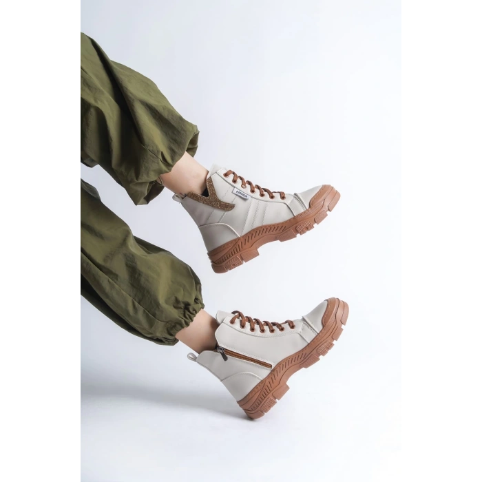 AMBER Bağcıklı Fermuarlı Ortopedik Taban Kadın Bot  CTT - Krem