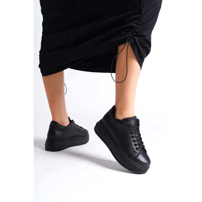 BIANA Bağcıklı Ortopedik Taban Kadın Sneaker Spor Ayakkabı CST - Siyah