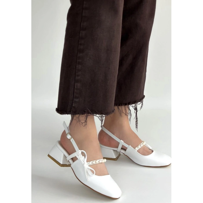 Ceyda Bej Cilt Taba Detaylı Topuklu Ayakkabı