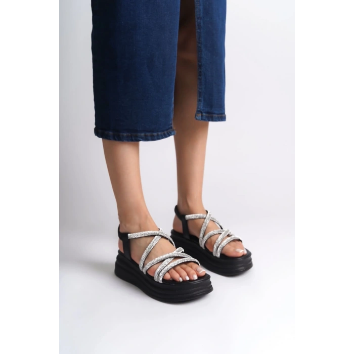 ELENA Lastikli Taşlı Şeritli Ortopedik Taban Kadın Sandalet CST - Siyah