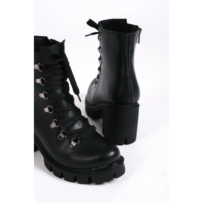 EMMA Bağcıklı Fermuarlı Ortopedik Taban Topuklu Kadın Bot  CST - Siyah