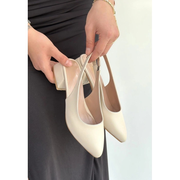 Evia Siyah Cilt Topuklu Ayakkabı