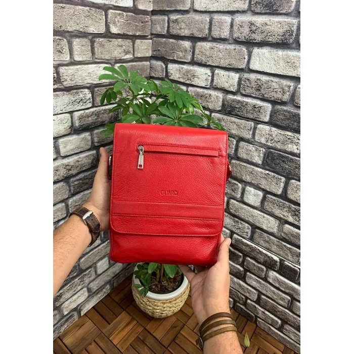 Guard Kırmızı Deri Postacı Çantası