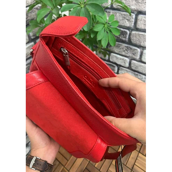 Guard Kırmızı Deri Postacı Çantası