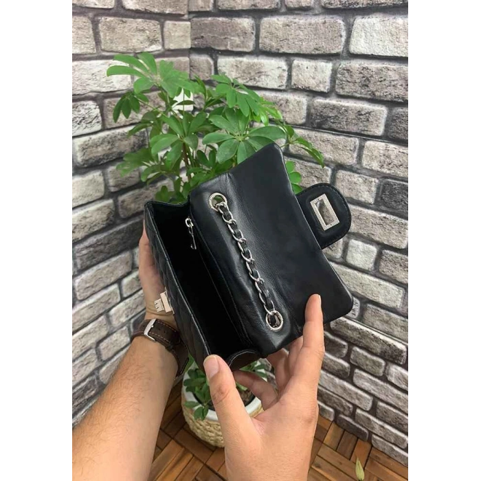 Guard Siyah Capitone Baskılı Zincirli Deri Kadın Kol Çantası