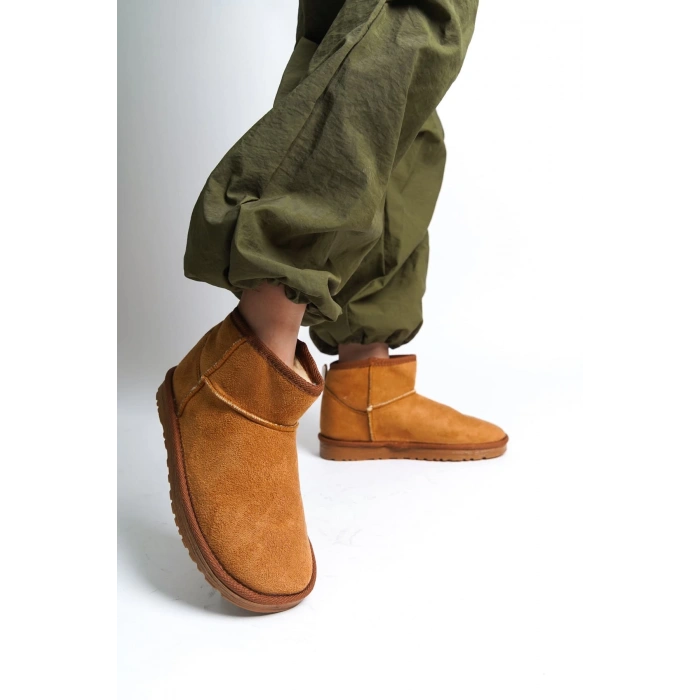 JOLIE Bağcıksız Düz Taban İçi Kürklü Kısa Süet Kadın Bot  STT - Taba