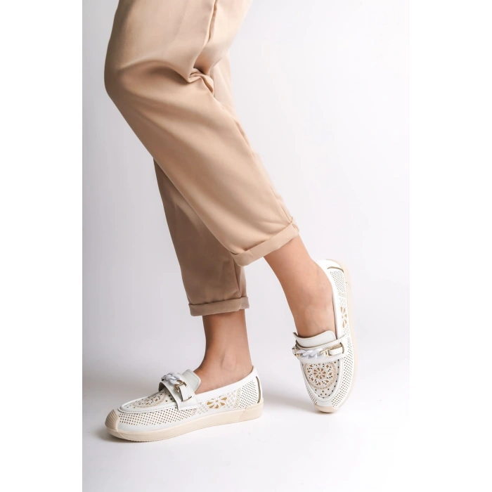 LIZY Bağcıksız Ortopedik Rahat Taban Çiçek Desenli Kadın Babet Ayakkabı  CKT - Beyaz