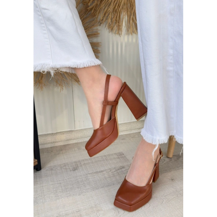 Mety Beyaz Cilt Topuklu Ayakkabı