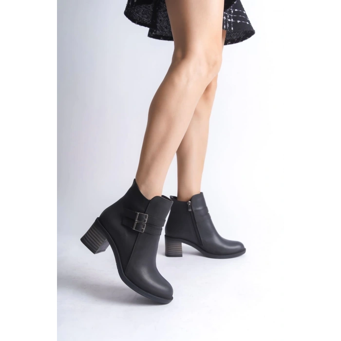 NOEMI Tokalı Fermuarlı Ortopedik Taban Topuklu Kadın Bot  CST - Siyah