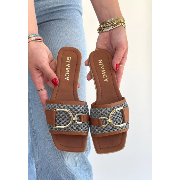 Pıer Siyah Cilt Terlik