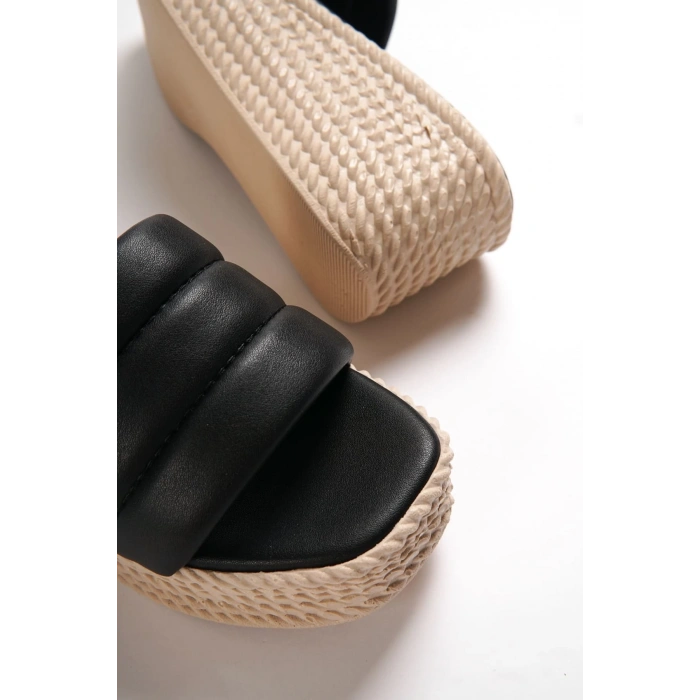 REINA Dolgu Topuklu Ortopedik Taban Hasır Görünümlü Kadın Terlik CKT - Siyah