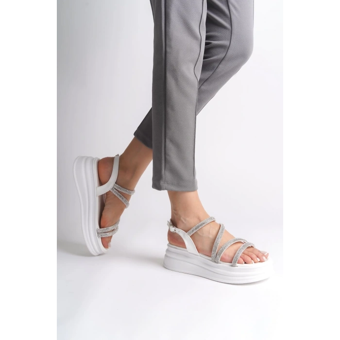 RILEY İnce Tokalı Taşlı Şeritli Ortopedik Taban Kadın Sandalet CBT - Beyaz