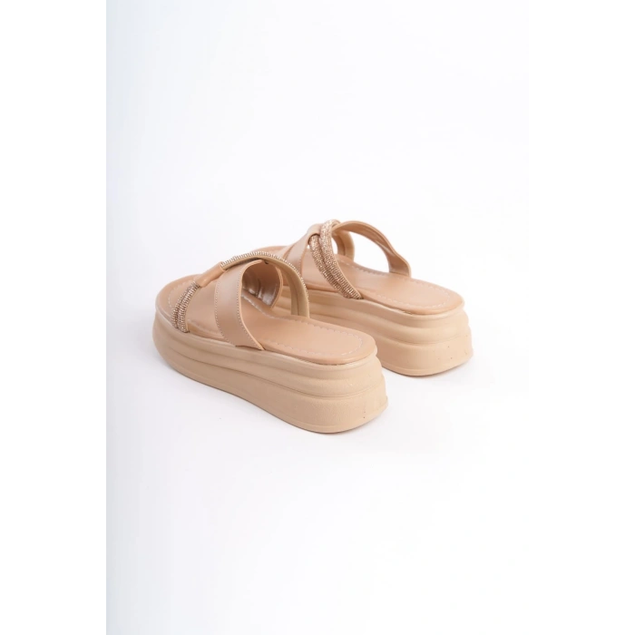 RUBY Düz Topuklu Taşlı Çapraz Şeritli Kalın ve Ortopedik Taban Kadın Terlik  CTT - Ten