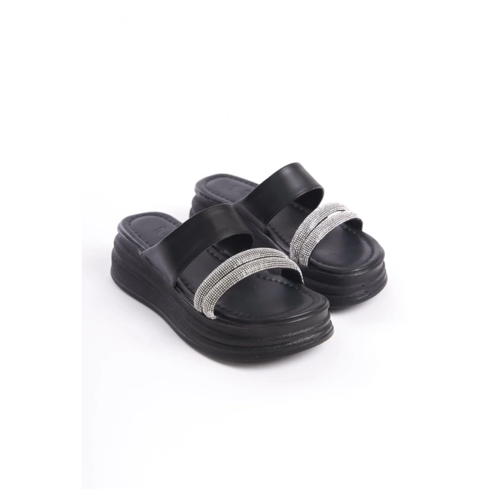 SARAH Düz Topuklu Taşlı Şeritli Kalın ve Ortopedik Taban Kadın Terlik CST - Siyah