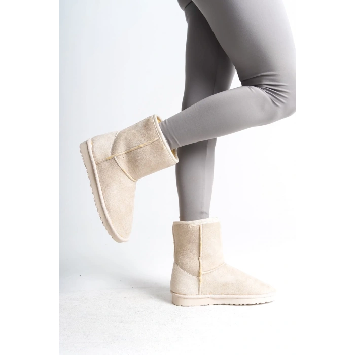 SELINA Bağcıksız Düz Taban İçi Kürklü Süet Kadın Bot  SKT - Krem
