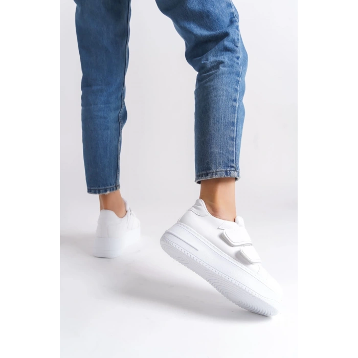 VALENCIA Bağcıksız Cırt Cırtlı Ortopedik Taban Kadın Sneaker Spor Ayakkabı CBT - Beyaz