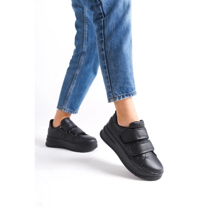 VALENCIA Bağcıksız Cırt Cırtlı Ortopedik Taban Kadın Sneaker Spor Ayakkabı CST - Siyah