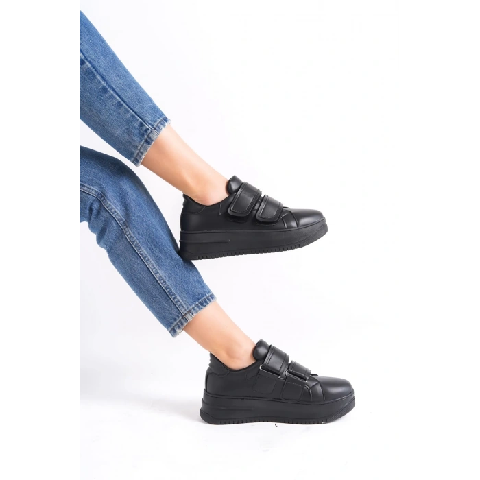 VALENCIA Bağcıksız Cırt Cırtlı Ortopedik Taban Kadın Sneaker Spor Ayakkabı CST - Siyah