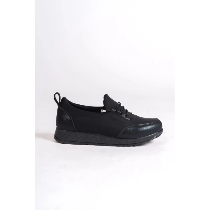 VIOLET Bağcıklı Lastikli Ortopedik Rahat Taban Cilt Detaylı Klasik Kadın Babet Anne Ayakkabısı CST - Siyah