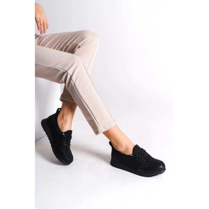 VIOLET Bağcıklı Lastikli Ortopedik Rahat Taban Cilt Detaylı Klasik Kadın Babet Anne Ayakkabısı CST - Siyah