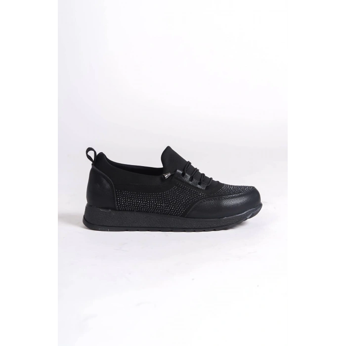 VIOLET Bağcıklı Lastikli Ortopedik Rahat Taban Taş Detaylı Klasik Kadın Babet Anne Ayakkabısı  CST - Siyah