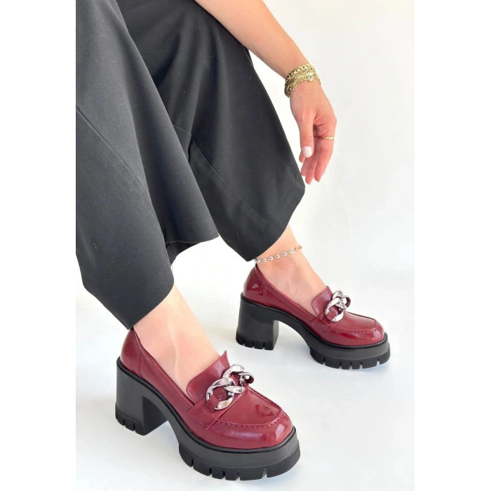 Winar Siyah Cilt Doldu Topuk Ayakkabı