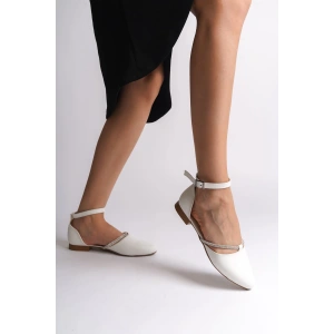 MONICA Tokalı Ortopedik Rahat Taban Taş Detaylı Kadın Babet Ayakkabı  CKT - Beyaz