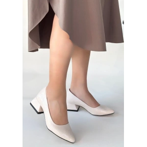 Nitya Siyah Baskılı Rugan Topuklu Ayakkabı