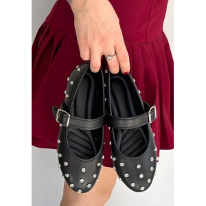 Ritta Siyah Cilt Kemerli Babet Ayakkabı