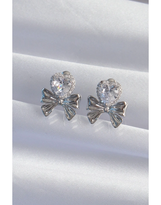 Bamido Pirinç Gümüş Renk Zirkon Taşlı Kalp Model Fiyonk Küpe - Lisinya