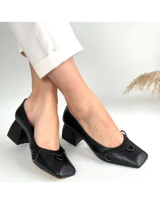 Cande Siyah Cilt Topuklu Ayakkabı - Bamido