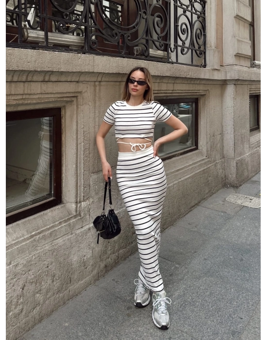 Çizgili Etekli Takım Beyaz S3609