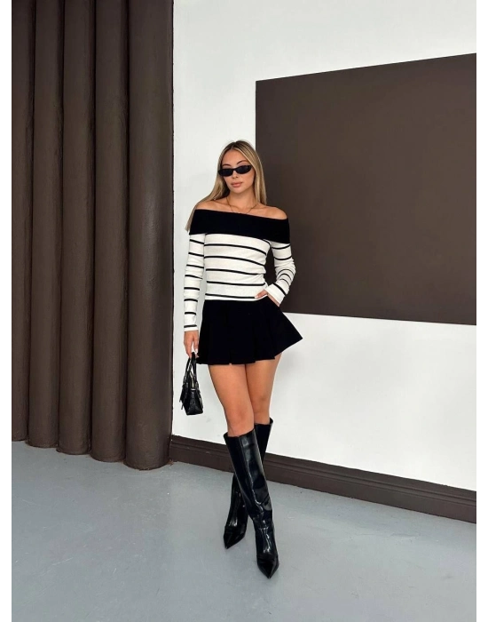 Çizgili Madonna Yaka Kaşkorse Bluz Beyaz A844