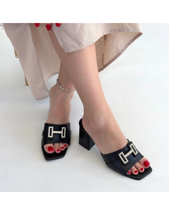 Erew Siyah Cilt Topuklu Terlik