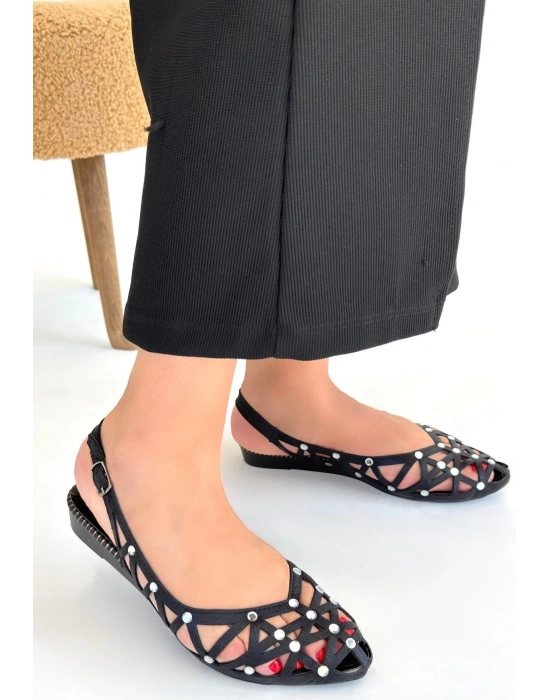 Faty Siyah Cilt Babet Ayakkabı