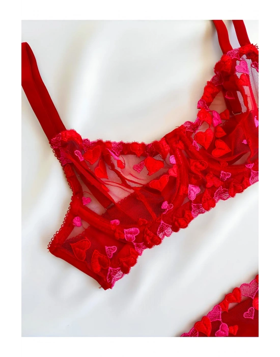 Kadın  Kalpli Kırmızı Dantelli Balenli  Sütyen Külot Takım