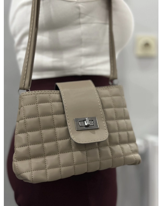 Kapaklı Kapitone Vizon Cilt Çanta