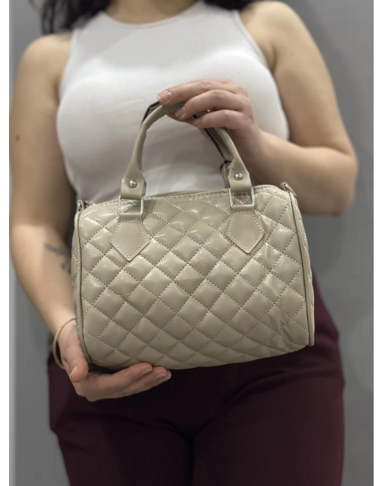 Kapaksız Kapitone Bej Cilt Çanta