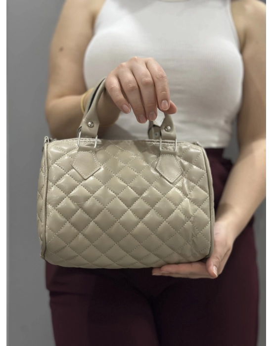 Kapaksız Kapitone Bej Cilt Çanta