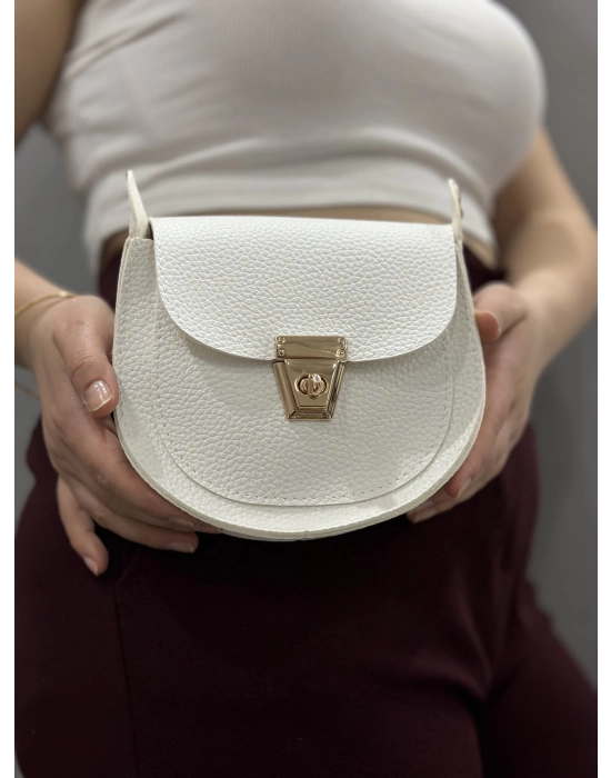 Klasik Kapaklı Beyaz Cilt Çanta
